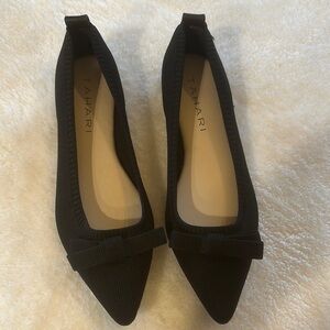 New without box   Tahari  with bow tie.